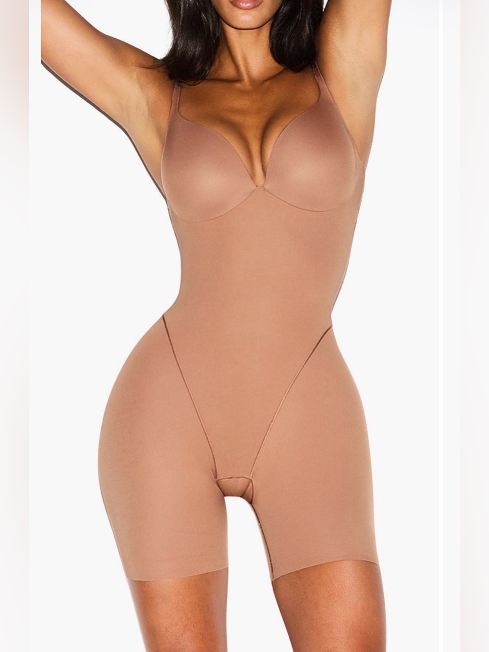 Skims Seamless Nude Bodysuit butt and hip enhancement shapewear